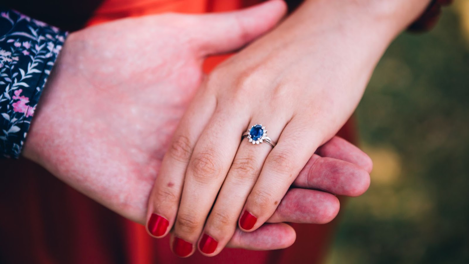 Tips, Do’s and Don’ts in Caring For Your Sapphire Engagement Ring