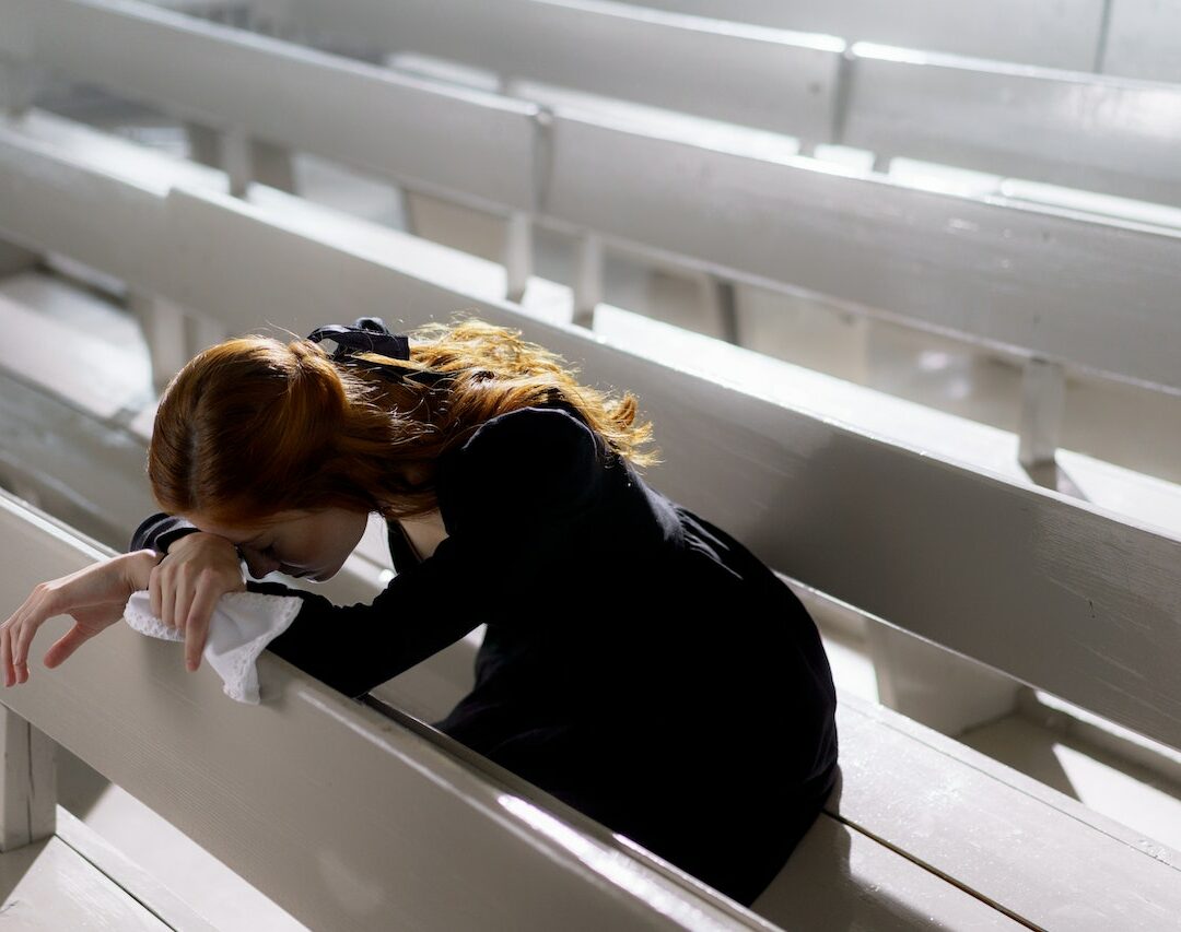 explain three ways that grieving experiences may differ among individuals.