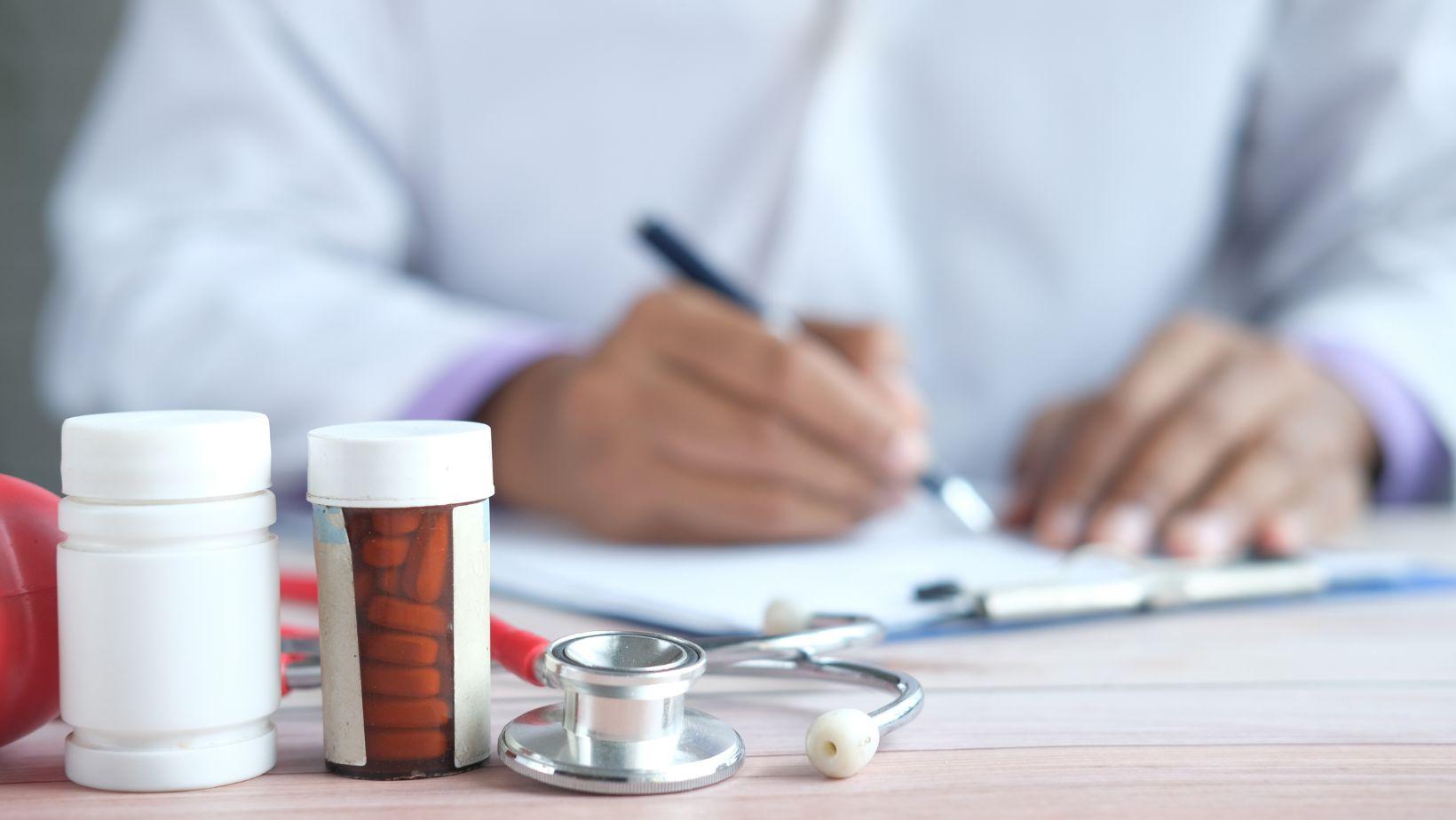 medication refill new hampshire, prescription renewal new hampshire, pharmcy refill services nh, quick prescription refills nh, medication renewal options new hampshire, nh prescription refill clinics, fast medication renewal nh, online prescription refill new hampshire